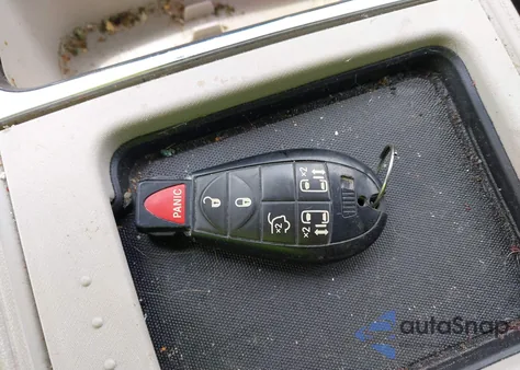 2012 Chrysler Town & Country Touring from USA, damaged, VIN 2C4RC1BG4CR386284